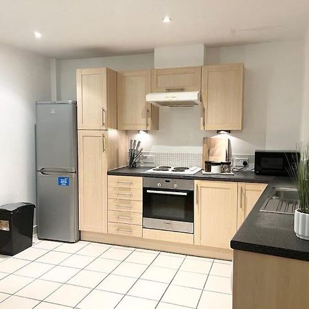 2 Bedroom City Center Apartment แมนเชสเตอร์ ภายนอก รูปภาพ